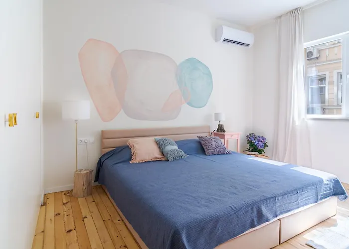 Little Perfection - Super King Size Bed - Wifi 200 Mbp * Sofia