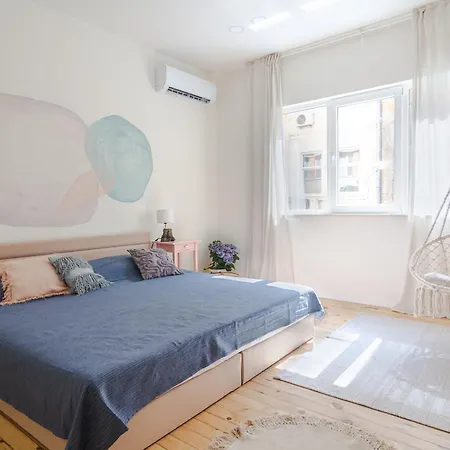 Little Perfection - Super King Size Bed - Wifi 200 Mbp Apartament *